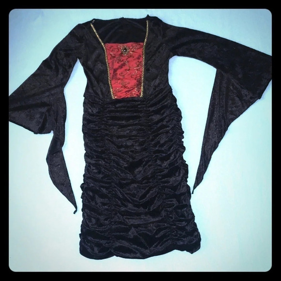 GOTHIC vampire queen costume  size 8-10 - Picture 1 of 3